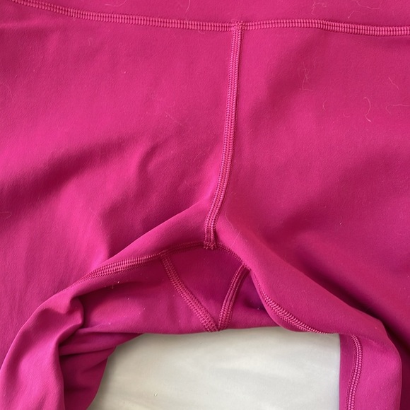 Lululemon I 10 - Picture 3 of 12